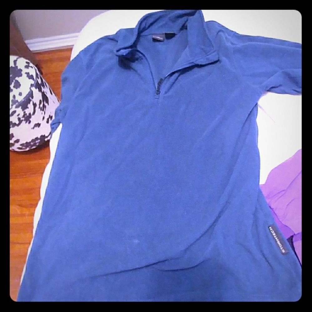 Long sleeve fleece shirt